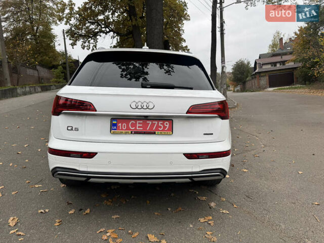 Белый Ауди Ку 5, объемом двигателя 1.98 л и пробегом 60 тыс. км за 33800 $, фото 10 на Automoto.ua