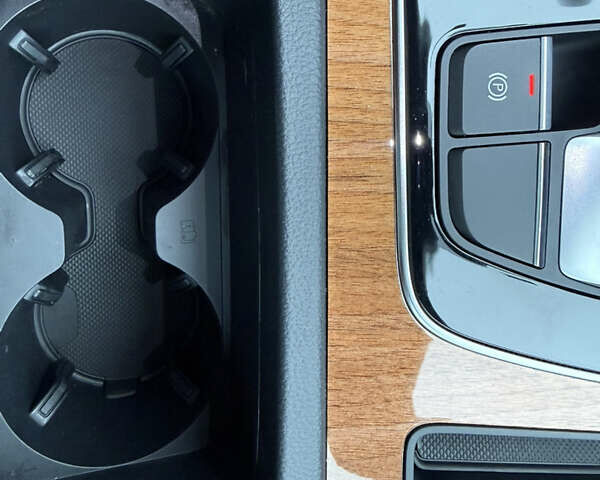 Белый Ауди Ку 5, объемом двигателя 1.98 л и пробегом 59 тыс. км за 33900 $, фото 82 на Automoto.ua