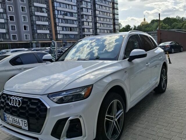 Білий Ауді Ку 5, об'ємом двигуна 2 л та пробігом 25 тис. км за 49900 $, фото 15 на Automoto.ua