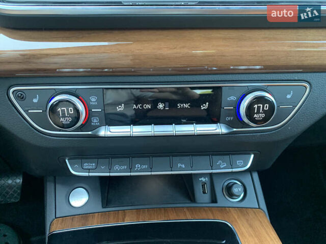 Белый Ауди Ку 5, объемом двигателя 2 л и пробегом 22 тыс. км за 37000 $, фото 11 на Automoto.ua