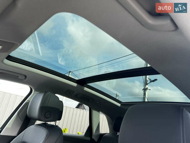 Білий Ауді Ку 5, об'ємом двигуна 1.98 л та пробігом 172 тис. км за 27777 $, фото 12 на Automoto.ua