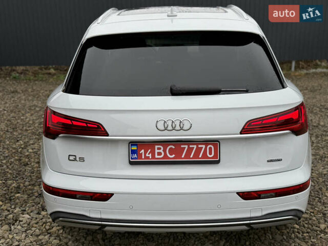 Белый Ауди Ку 5, объемом двигателя 1.98 л и пробегом 59 тыс. км за 33900 $, фото 27 на Automoto.ua