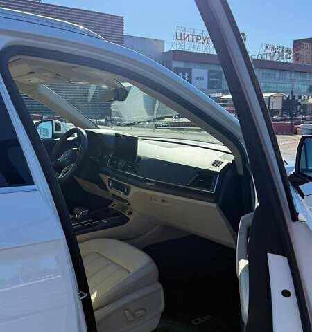 Белый Ауди Ку 5, объемом двигателя 2 л и пробегом 57 тыс. км за 34000 $, фото 11 на Automoto.ua