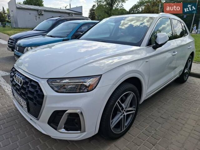 Белый Ауди Ку 5, объемом двигателя 1.98 л и пробегом 26 тыс. км за 49900 $, фото 31 на Automoto.ua