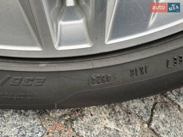 Білий Ауді Ку 5, об'ємом двигуна 1.98 л та пробігом 70 тис. км за 40000 $, фото 6 на Automoto.ua