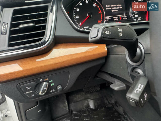 Белый Ауди Ку 5, объемом двигателя 1.98 л и пробегом 60 тыс. км за 33800 $, фото 16 на Automoto.ua