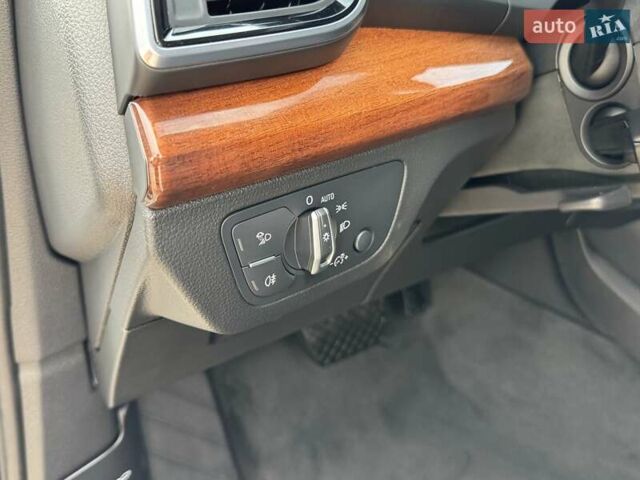 Белый Ауди Ку 5, объемом двигателя 1.98 л и пробегом 123 тыс. км за 29999 $, фото 32 на Automoto.ua