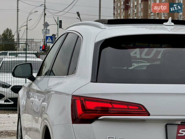 Ауди Ку 5 2021 в Киеве на Automoto.ua Белый Ауди Ку 5, объемом двигателя 2 л и пробегом 44 тыс. км за 41999 $, фото 114 на Automoto.ua