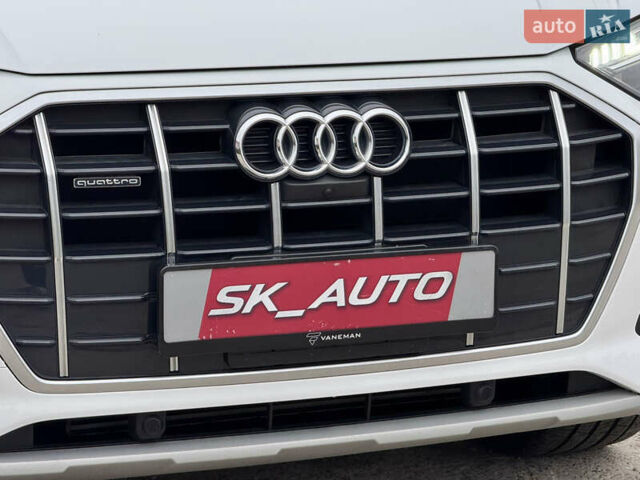 Белый Ауди Ку 5, объемом двигателя 2 л и пробегом 44 тыс. км за 41900 $, фото 83 на Automoto.ua