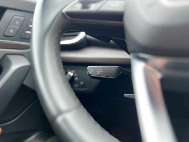 Білий Ауді Ку 5, об'ємом двигуна 2 л та пробігом 40 тис. км за 25500 $, фото 6 на Automoto.ua