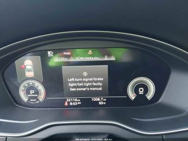 Білий Ауді Ку 5, об'ємом двигуна 2 л та пробігом 32 тис. км за 12000 $, фото 6 на Automoto.ua