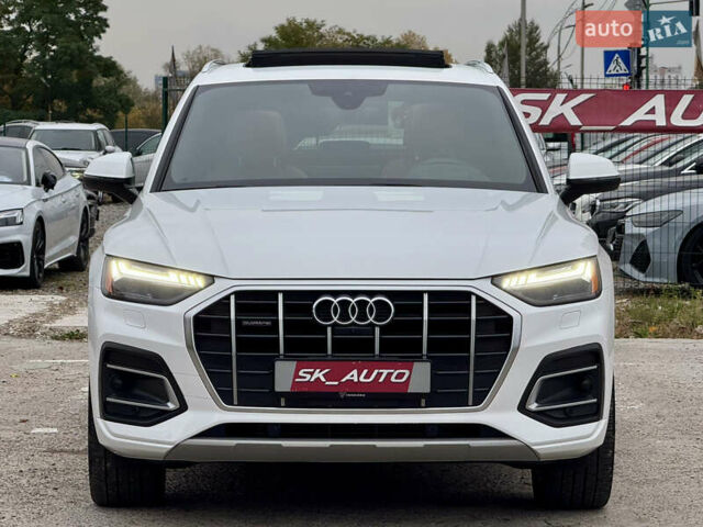 Ауди Ку 5 2021 в Киеве на Automoto.ua Белый Ауди Ку 5, объемом двигателя 2 л и пробегом 44 тыс. км за 41999 $, фото 1 на Automoto.ua