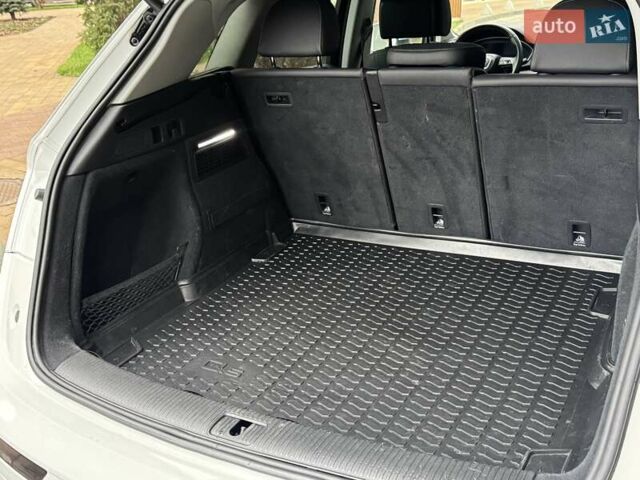 Белый Ауди Ку 5, объемом двигателя 1.98 л и пробегом 73 тыс. км за 31500 $, фото 28 на Automoto.ua