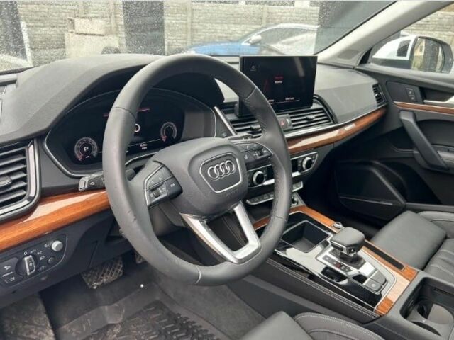 Белый Ауди Ку 5, объемом двигателя 2 л и пробегом 74 тыс. км за 17400 $, фото 6 на Automoto.ua