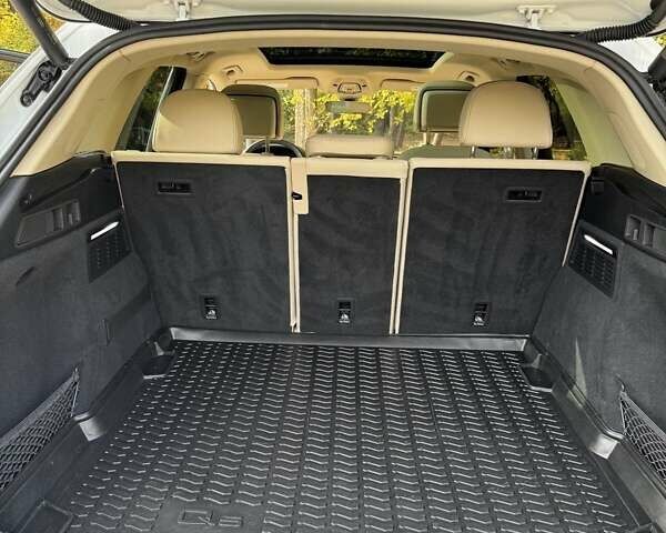 Белый Ауди Ку 5, объемом двигателя 2 л и пробегом 52 тыс. км за 36900 $, фото 12 на Automoto.ua