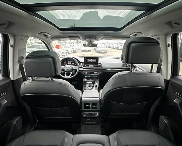 Белый Ауди Ку 5, объемом двигателя 2 л и пробегом 17 тыс. км за 37000 $, фото 21 на Automoto.ua