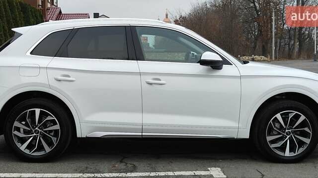 Белый Ауди Ку 5, объемом двигателя 2 л и пробегом 97 тыс. км за 32900 $, фото 10 на Automoto.ua