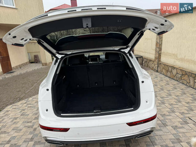 Білий Ауді Ку 5, об'ємом двигуна 1.98 л та пробігом 40 тис. км за 34800 $, фото 7 на Automoto.ua