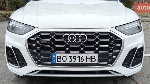 Белый Ауди Ку 5, объемом двигателя 2 л и пробегом 97 тыс. км за 32900 $, фото 11 на Automoto.ua