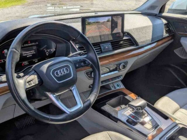 Белый Ауди Ку 5, объемом двигателя 2 л и пробегом 22 тыс. км за 28000 $, фото 11 на Automoto.ua