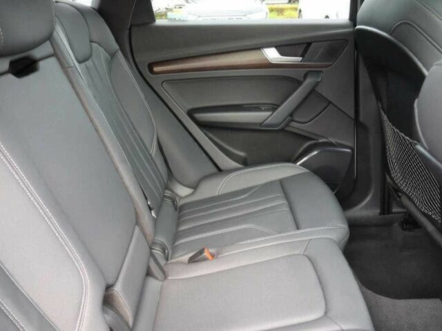 Белый Ауди Ку 5, объемом двигателя 2 л и пробегом 10 тыс. км за 7800 $, фото 10 на Automoto.ua