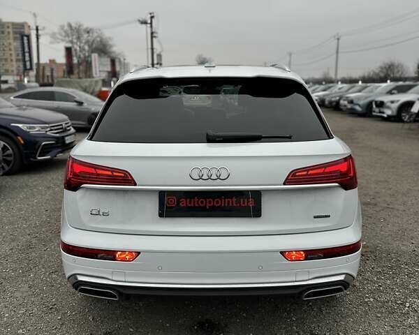 Белый Ауди Ку 5, объемом двигателя 2 л и пробегом 17 тыс. км за 37000 $, фото 16 на Automoto.ua