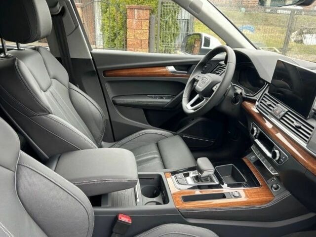 Белый Ауди Ку 5, объемом двигателя 2 л и пробегом 74 тыс. км за 17400 $, фото 7 на Automoto.ua