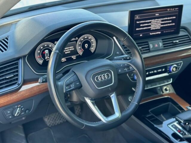 Белый Ауди Ку 5, объемом двигателя 2 л и пробегом 72 тыс. км за 31000 $, фото 6 на Automoto.ua