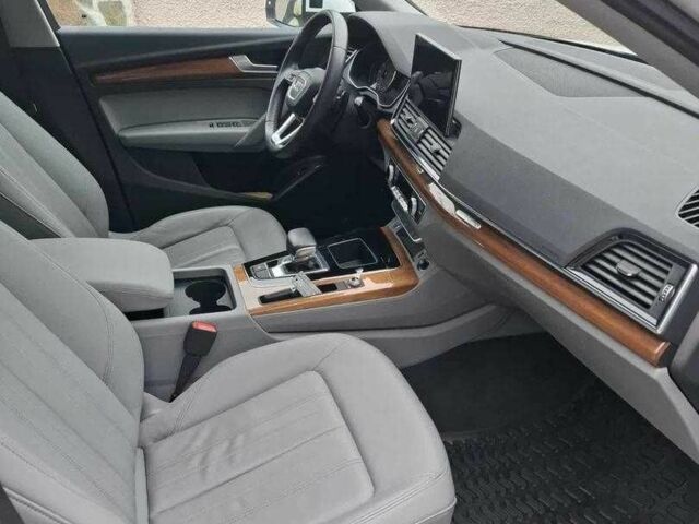 Белый Ауди Ку 5, объемом двигателя 2 л и пробегом 27 тыс. км за 19600 $, фото 3 на Automoto.ua