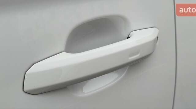 Белый Ауди Ку 5, объемом двигателя 2 л и пробегом 97 тыс. км за 32900 $, фото 17 на Automoto.ua