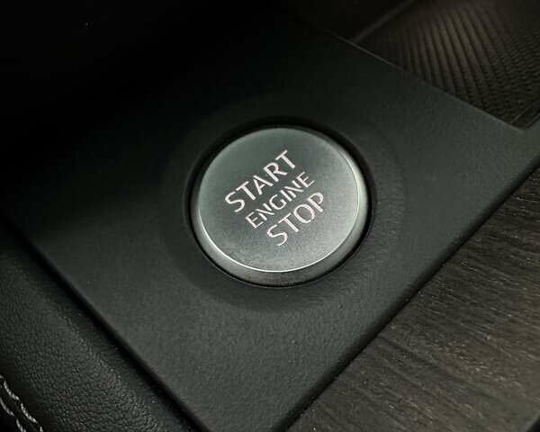 Белый Ауди Ку 5, объемом двигателя 2 л и пробегом 17 тыс. км за 37000 $, фото 44 на Automoto.ua