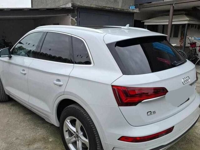 Белый Ауди Ку 5, объемом двигателя 2 л и пробегом 27 тыс. км за 19600 $, фото 1 на Automoto.ua