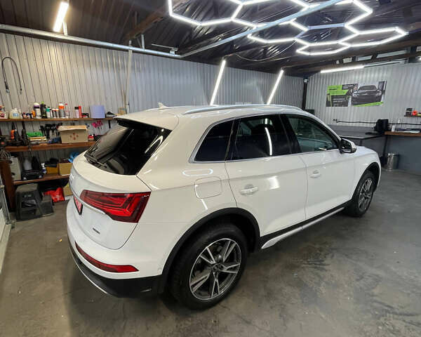 Білий Ауді Ку 5, об'ємом двигуна 2.97 л та пробігом 44 тис. км за 58500 $, фото 5 на Automoto.ua