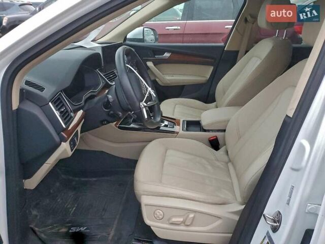 Белый Ауди Ку 5, объемом двигателя 1.98 л и пробегом 18 тыс. км за 12000 $, фото 6 на Automoto.ua