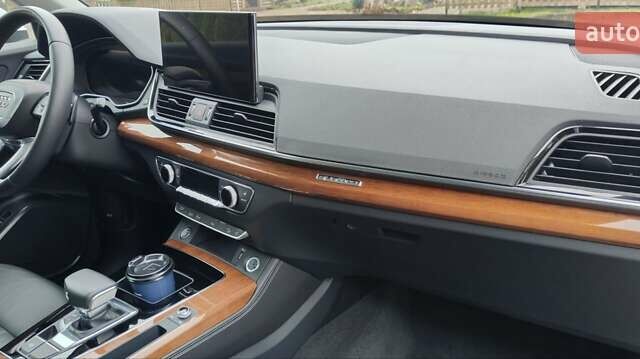 Белый Ауди Ку 5, объемом двигателя 2 л и пробегом 97 тыс. км за 32900 $, фото 41 на Automoto.ua