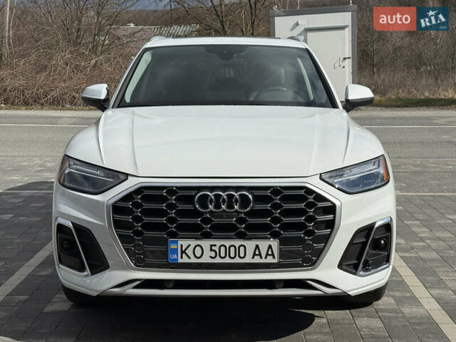 Белый Ауди Ку 5, объемом двигателя 1.98 л и пробегом 34 тыс. км за 35200 $, фото 3 на Automoto.ua