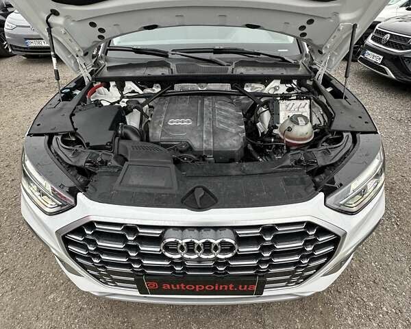 Белый Ауди Ку 5, объемом двигателя 2 л и пробегом 17 тыс. км за 37000 $, фото 51 на Automoto.ua