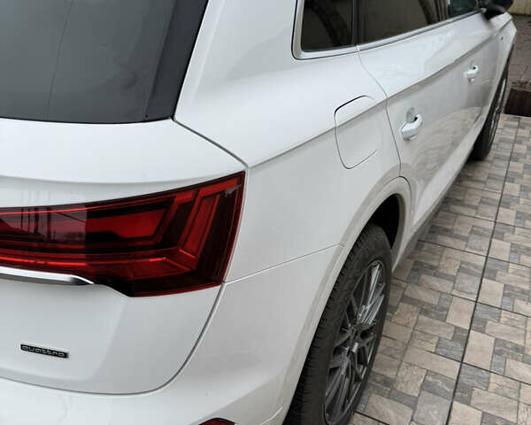 Білий Ауді Ку 5, об'ємом двигуна 1.98 л та пробігом 40 тис. км за 34800 $, фото 5 на Automoto.ua