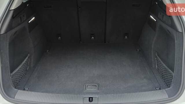 Белый Ауди Ку 5, объемом двигателя 2 л и пробегом 97 тыс. км за 32900 $, фото 49 на Automoto.ua