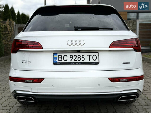 Білий Ауді Ку 5, об'ємом двигуна 1.98 л та пробігом 88 тис. км за 28500 $, фото 4 на Automoto.ua