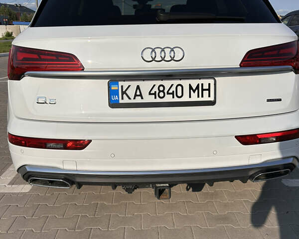 Белый Ауди Ку 5, объемом двигателя 1.98 л и пробегом 38 тыс. км за 54000 $, фото 3 на Automoto.ua