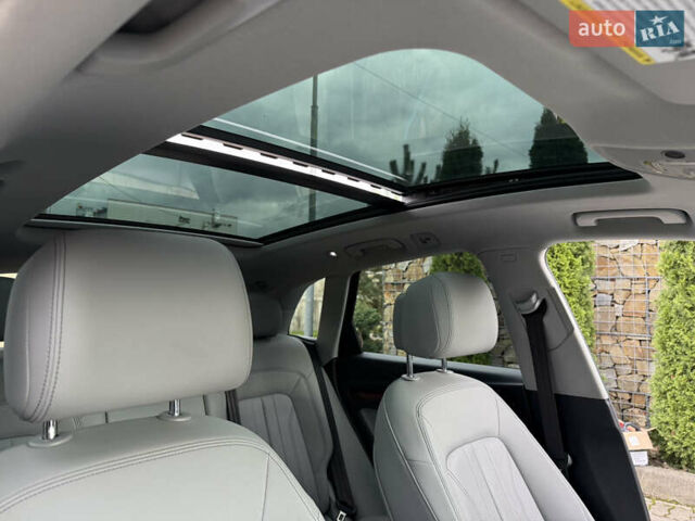 Білий Ауді Ку 5, об'ємом двигуна 1.98 л та пробігом 88 тис. км за 28500 $, фото 30 на Automoto.ua