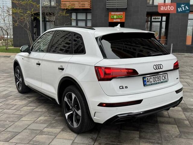 Белый Ауди Ку 5, объемом двигателя 1.98 л и пробегом 73 тыс. км за 31500 $, фото 7 на Automoto.ua