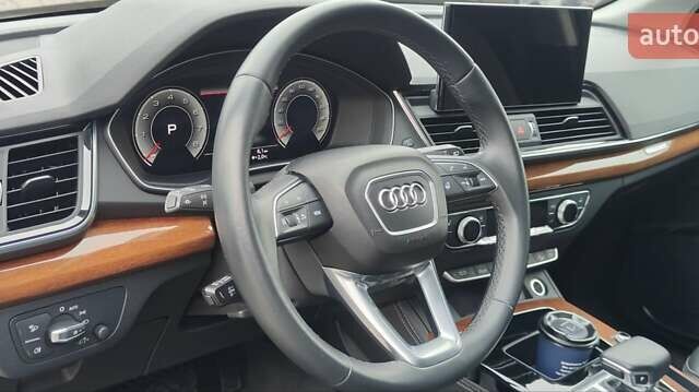 Белый Ауди Ку 5, объемом двигателя 2 л и пробегом 97 тыс. км за 32900 $, фото 25 на Automoto.ua