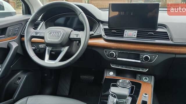 Белый Ауди Ку 5, объемом двигателя 2 л и пробегом 97 тыс. км за 32900 $, фото 34 на Automoto.ua