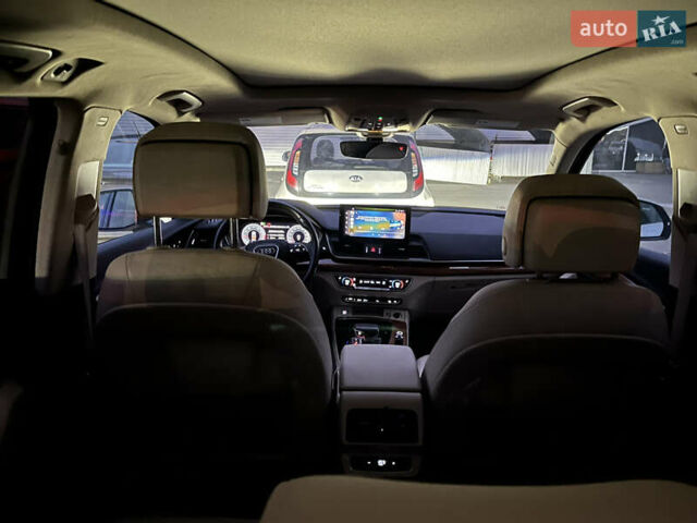 Білий Ауді Ку 5, об'ємом двигуна 1.98 л та пробігом 54 тис. км за 34500 $, фото 8 на Automoto.ua