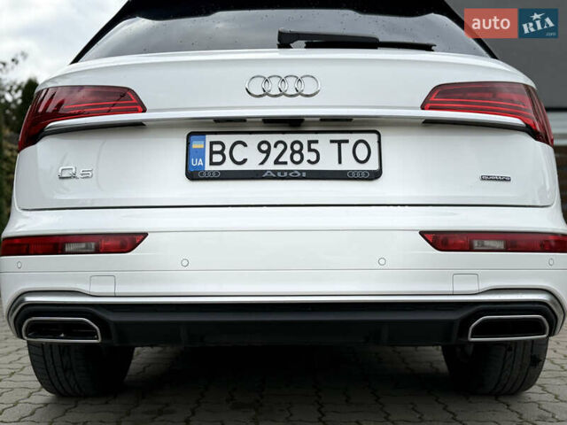 Білий Ауді Ку 5, об'ємом двигуна 1.98 л та пробігом 88 тис. км за 28500 $, фото 5 на Automoto.ua