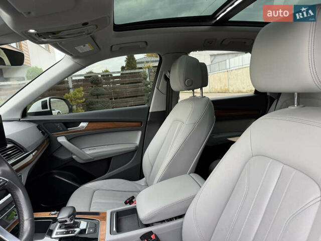 Білий Ауді Ку 5, об'ємом двигуна 1.98 л та пробігом 88 тис. км за 28500 $, фото 21 на Automoto.ua