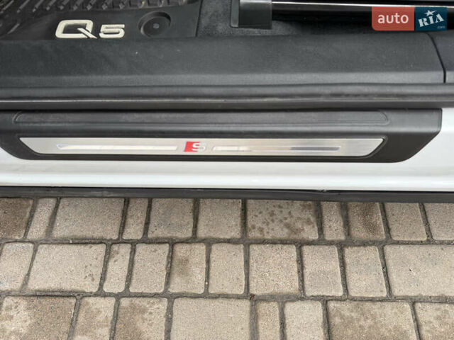 Ауди Ку 5 2023 в Львове на Automoto.ua Белый Ауди Ку 5, объемом двигателя 2 л и пробегом 16 тыс. км за 39500 $, фото 26 на Automoto.ua