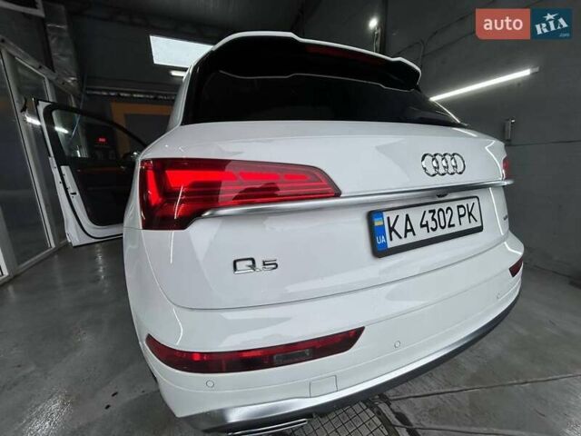 Білий Ауді Ку 5, об'ємом двигуна 1.98 л та пробігом 75 тис. км за 43900 $, фото 10 на Automoto.ua